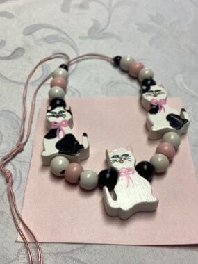 Kitty cat necklace wooden so darn adorable